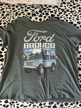 Ford Bronco t-shirt